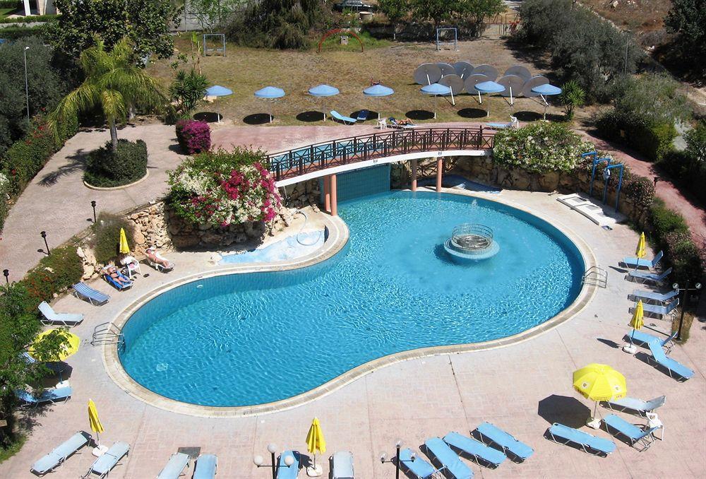 Arsinoe Beach Hotel Limassol Exterior foto
