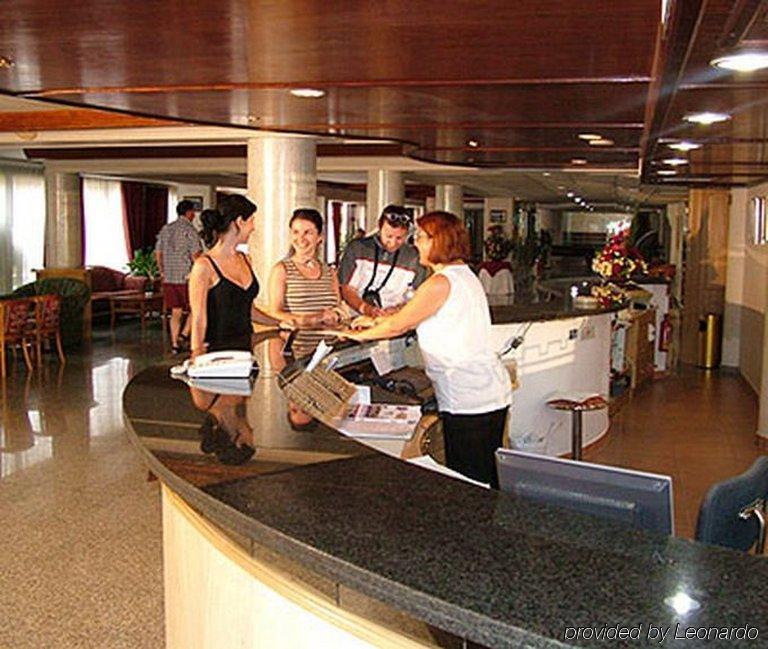 Arsinoe Beach Hotel Limassol Exterior foto