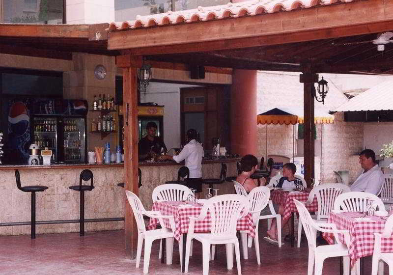 Arsinoe Beach Hotel Limassol Exterior foto